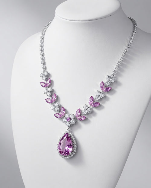Collar Elegante con Cristal Rosado